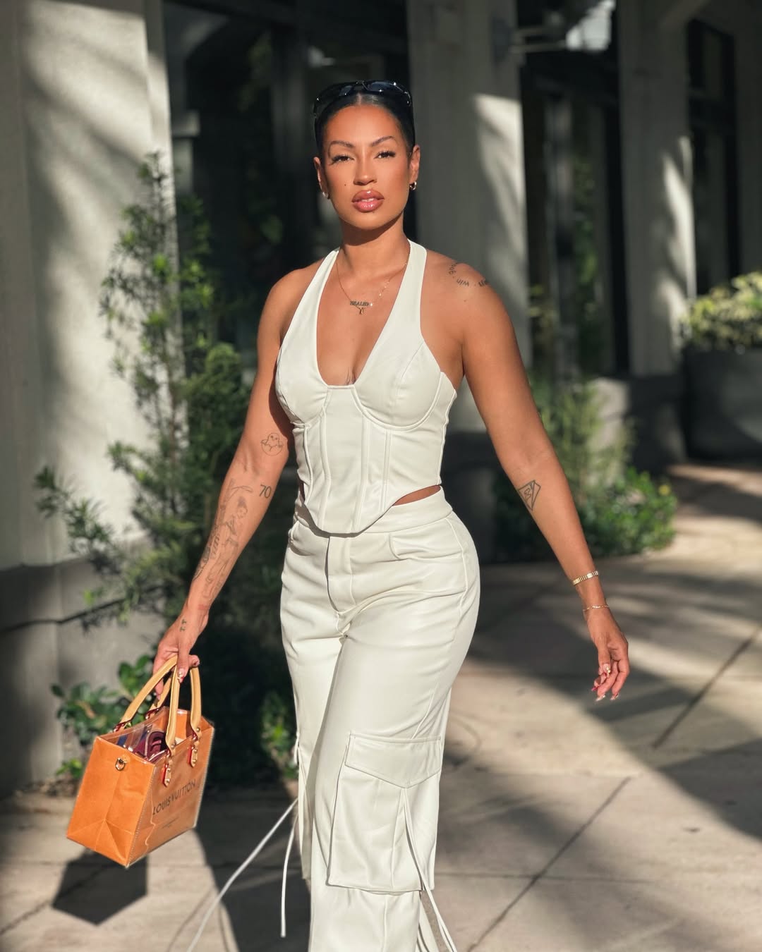 Louis Vuitton Clear Cover Designer Paper Bag (Size A)